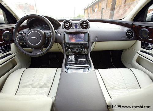 全新捷豹XF/XJL  天津现车最高优惠52万