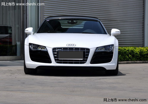 新款奥迪R8超级跑车 天津白色现车抵港