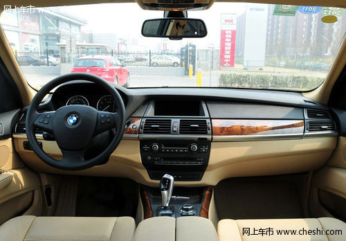 新款原装宝马X5  天津现车充足优惠促销