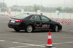 ACTION C行动计划第七代凯美瑞对比试驾