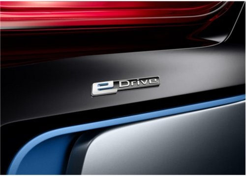 BMWi8Spyder概念车和BMWeDrive亮相北京