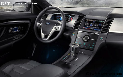 试驾动感车型2013款福特Taurus SHO