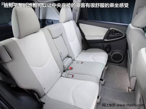 续航能力达160公里 丰田RAV4电动车解析