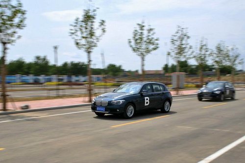 宝马北区媒体开放日 全新BMW 1系试驾会
