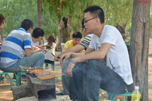 龙城一汽大众CC-CLUB车友会 小游烧烤会
