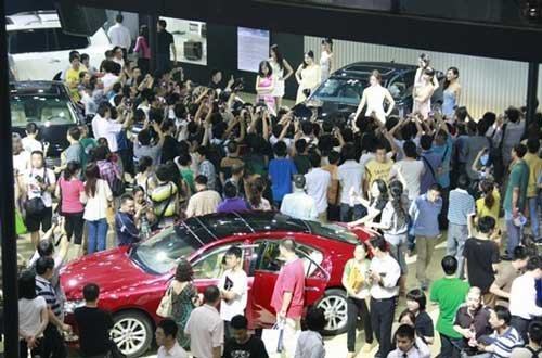 销售18亿元 2012重庆国际车展圆满收官