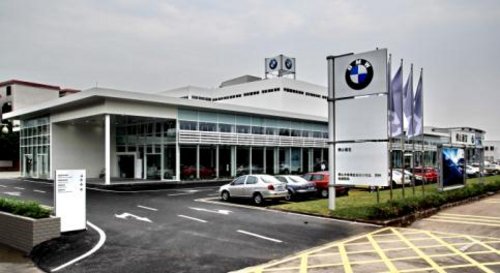 2012 BMW M运动传奇空降行动震撼登场