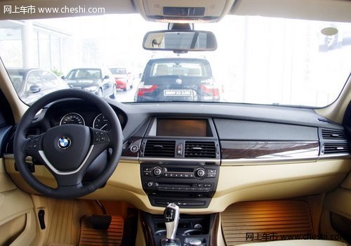 2012宝马X5美规版  天津现车特价65.5万