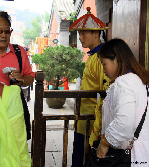 感受美食/美景 马自达8承德游之普宁寺