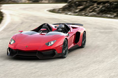 兰博基尼家族壮大 Aventador或推四座版