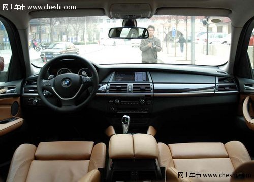 进口宝马X6美规版  天津现车热卖84万元