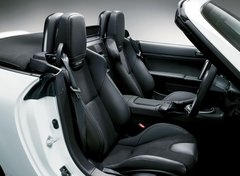 马自达新款MX-5官方发布 外观内饰小改