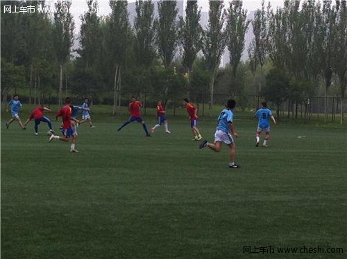 西安北京现代2012足球挑战赛正式开赛