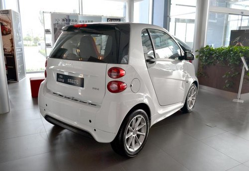 小而有质 实拍2012款Smart For Two车型