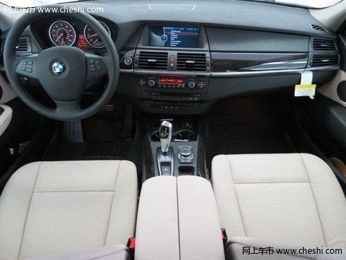2013款宝马X5美规版 天津新车77万畅销