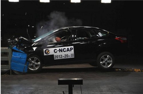福特新福克斯获得C-NCAP五星评级