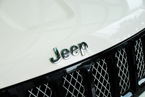 Jeep推梦十珍藏版 购车赢赛事观摩之旅