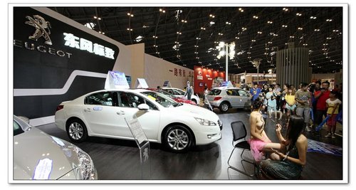 2012太原国际车展 将车美轮美奂的呈现