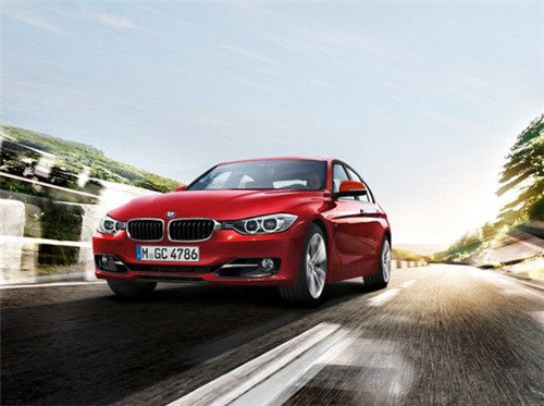 全球潮流引领者全新一代BMW3系超越而来