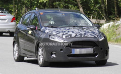 福特嘉年华新效果图 1.6T引擎/车载系统