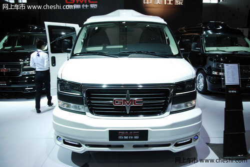 中美仕家GMC房车霸气登陆南京国际车展
