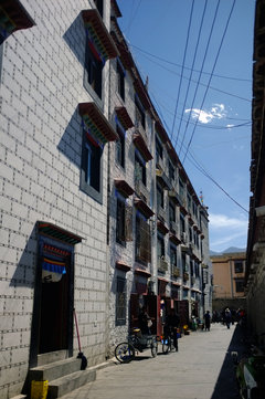 可爱的学生-美丽的老师 红粉笔进西藏