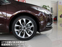 起亚家族再添“新宠儿”起亚K3到店实拍