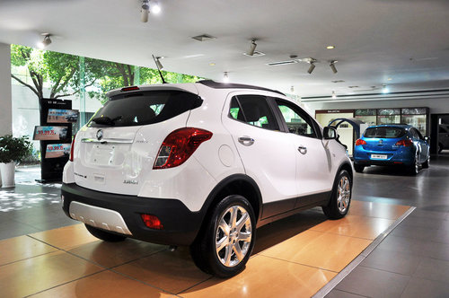 年轻就去suv 网上车市实拍昂科拉encore_昂科