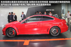 红色性能猛兽 奔驰C63 AMG双门轿跑实拍