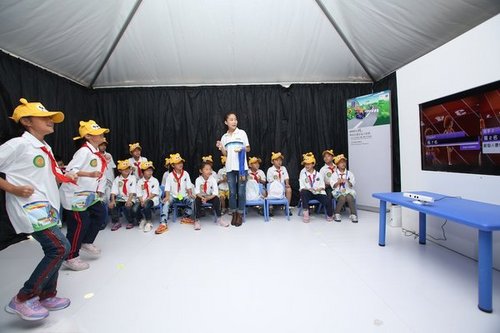 2012 BMW儿童交通安全训练营在厦门扎营