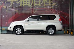 2013款丰田霸道4000  天津白色成本销售