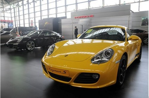 2012东盟国际车展 豪车盛典，目光汇聚