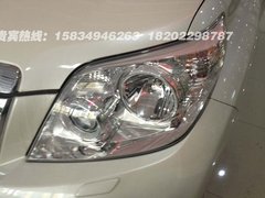 进口丰田霸道2700  天津白色现车38.8万