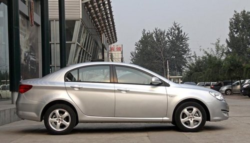 抢滩成功 上海汽车终端销量增幅达99.9%