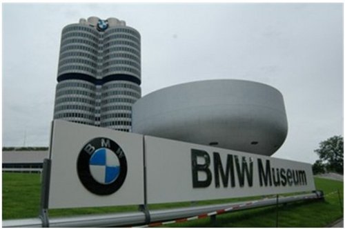 BMW集团全球创意为新加坡航空设计头等舱