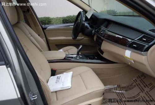宝马X5高配置  天津港现车超值价77万售