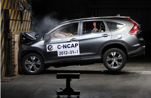 新CR-V再度领衔高安全标准 C-NCAP五星!