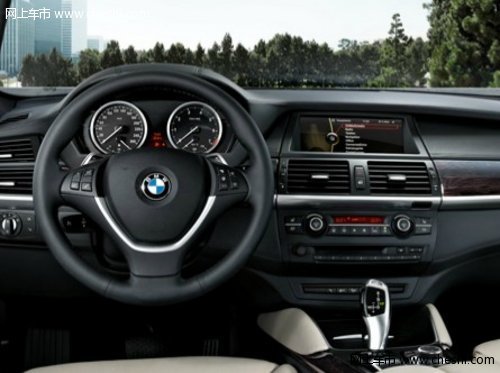 BMW X6悦享99金融购车方案
