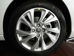 东风雪铁龙高端中级车C4L 南阳到店实拍