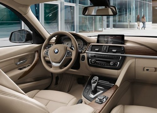 全新第六代BMW 3系 从内到外的全新设计