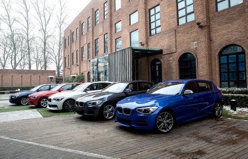 全新BMW 1系运动型两厢轿车家族