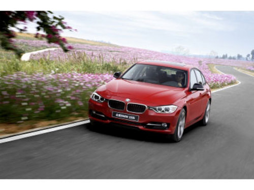 全新BMW3系长轴距 启动悦享99金融方案