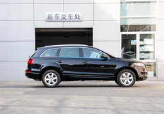 原装新款奥迪Q7  天津现车最低79万起售