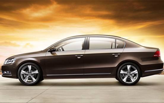 武汉大众金色迈腾3.0v6到店接受预定