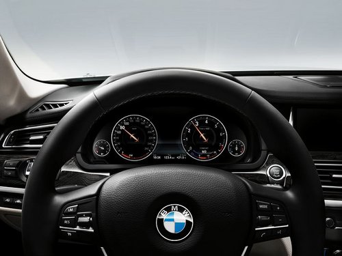 新BMW 7系“互联”上市低首付低利率回馈新老客户
