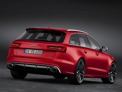 奥迪RS6 Avant Plus版 动力提升/轻量化