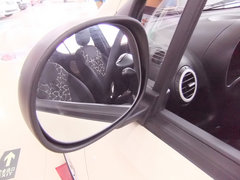 经济型代步小车-平顶山新奇瑞QQ3实拍