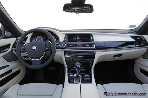 王者般座驾享受 全新BMW 750Li尊贵评测