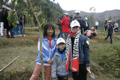 悦暖新春 广东粤宝2013BMW爱心活动