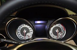 奔驰星睿二手车SLK仅75km售55.5万